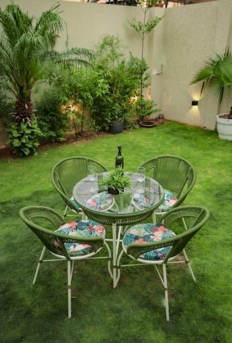 Saiba Outhouse- 4 Bed Room- Pool- Theatre- Partyhall- Garden & Terrace Sitting Area Τζαϊπούρ Εξωτερικό φωτογραφία