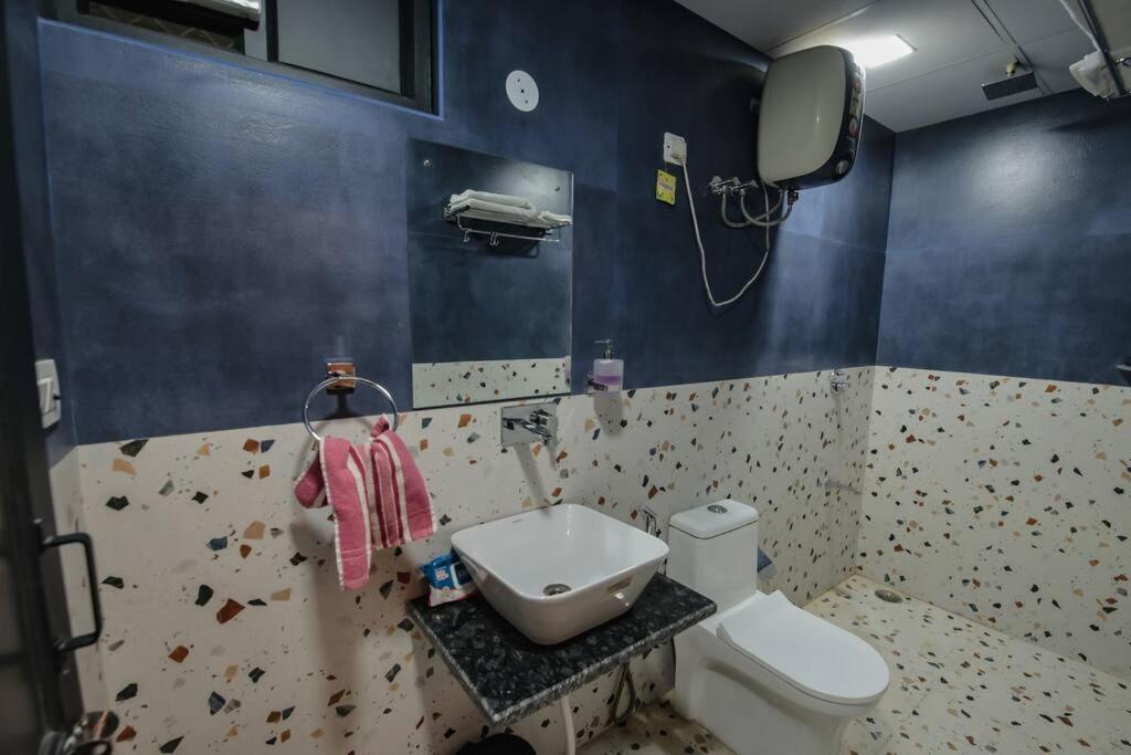 Saiba Outhouse- 4 Bed Room- Pool- Theatre- Partyhall- Garden & Terrace Sitting Area Τζαϊπούρ Εξωτερικό φωτογραφία