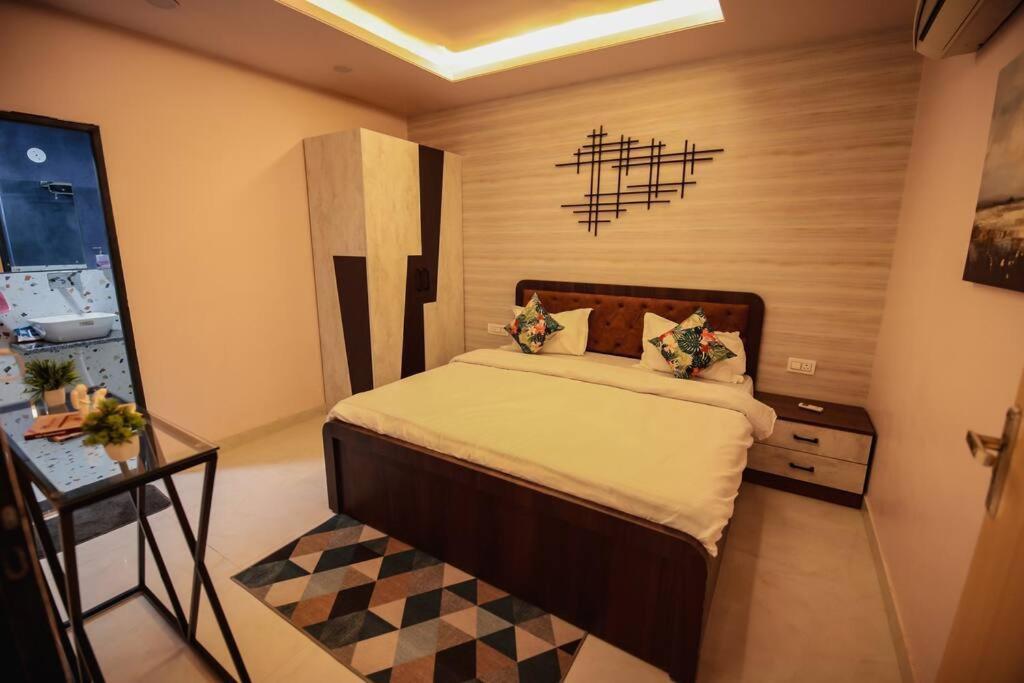 Saiba Outhouse- 4 Bed Room- Pool- Theatre- Partyhall- Garden & Terrace Sitting Area Τζαϊπούρ Εξωτερικό φωτογραφία
