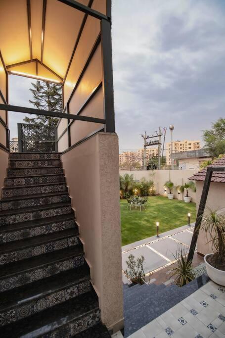 Saiba Outhouse- 4 Bed Room- Pool- Theatre- Partyhall- Garden & Terrace Sitting Area Τζαϊπούρ Εξωτερικό φωτογραφία